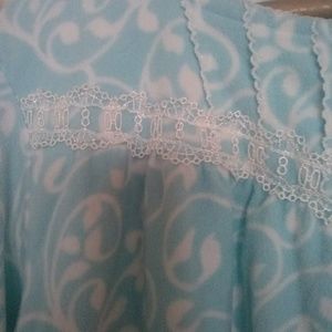 Ladies warm nightgown/robe
